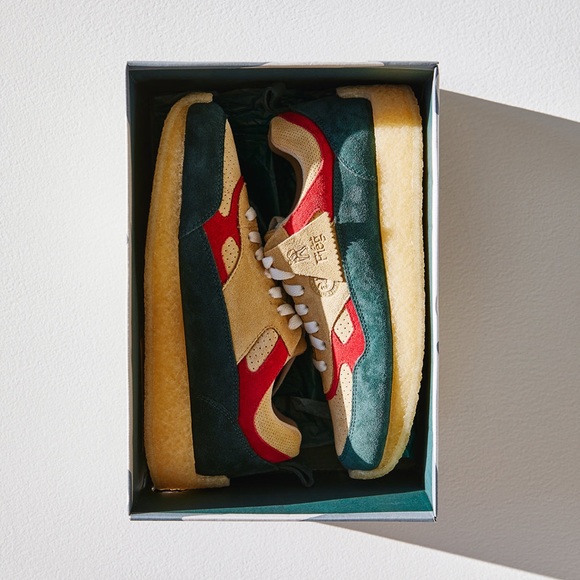 Ronnie Fieg 8th Street Scarab Clarks Lockhill | Tan, Green, Red | Size 6M - Picture 11 of 12